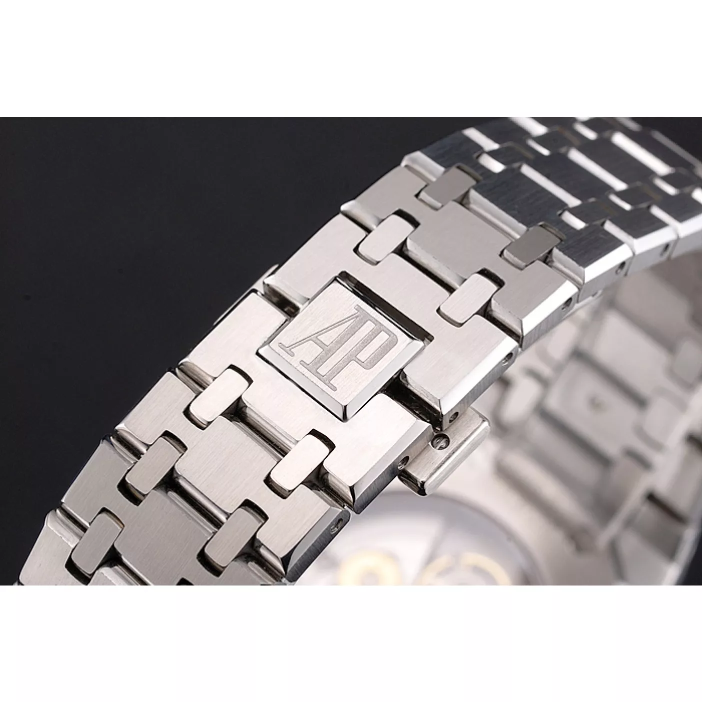 Affordable Swiss Audemars Piguet Royal Oak Silver Dial Stainless Steel Case And Bracelet 0124