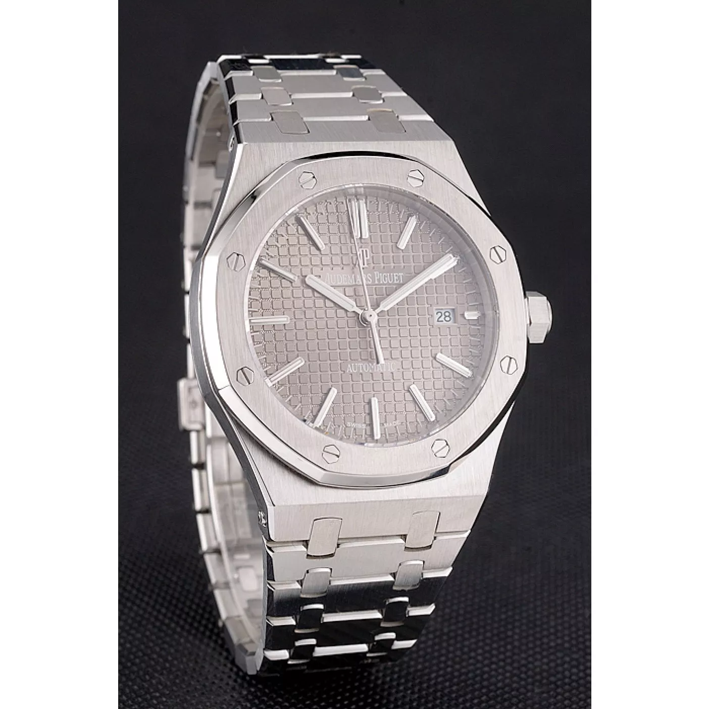 Affordable Swiss Audemars Piguet Royal Oak Silver Dial Stainless Steel Case And Bracelet 0124